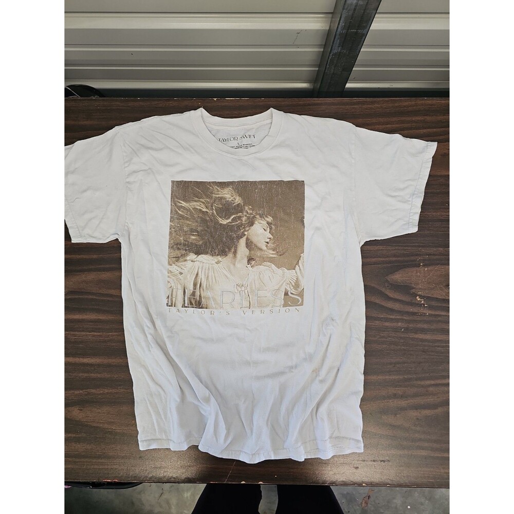 Taylor Swift Fearless Taylor’s Version Album Shirt Size L